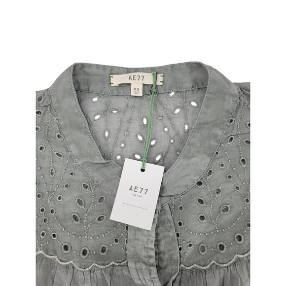 American Eagle AE77 Embroidered Eyelet Boho Blouse XS Cottagecore 100% Cotton - Picture 3 of 4
